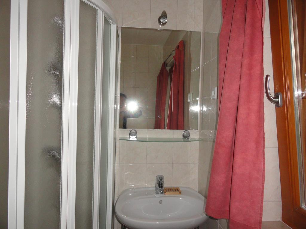 Farm Stay Dolinar Krainer Bohinjska Bela Chambre photo